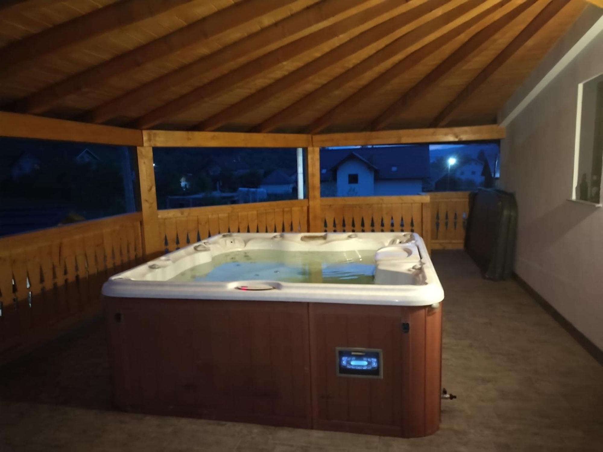 Popasul Din Vale Hotel Моисей Екстериор снимка