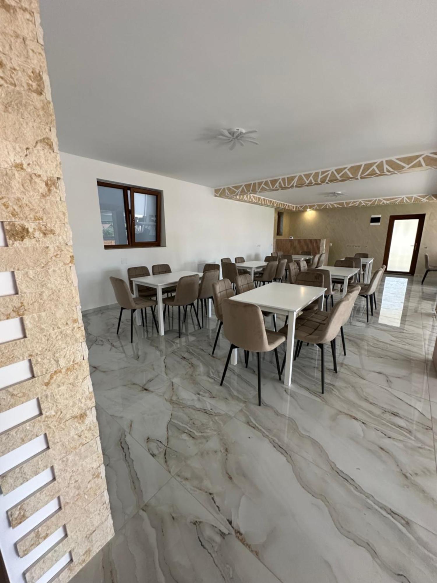 Popasul Din Vale Hotel Моисей Екстериор снимка