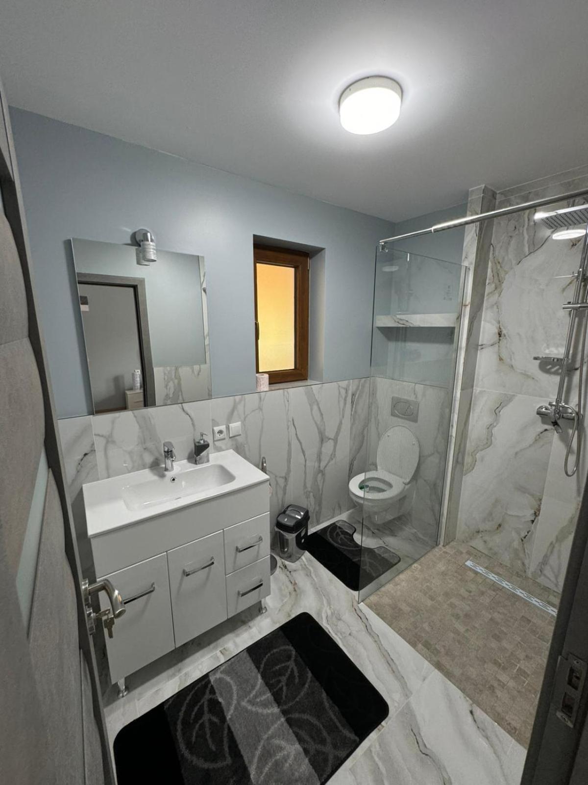 Popasul Din Vale Hotel Моисей Екстериор снимка